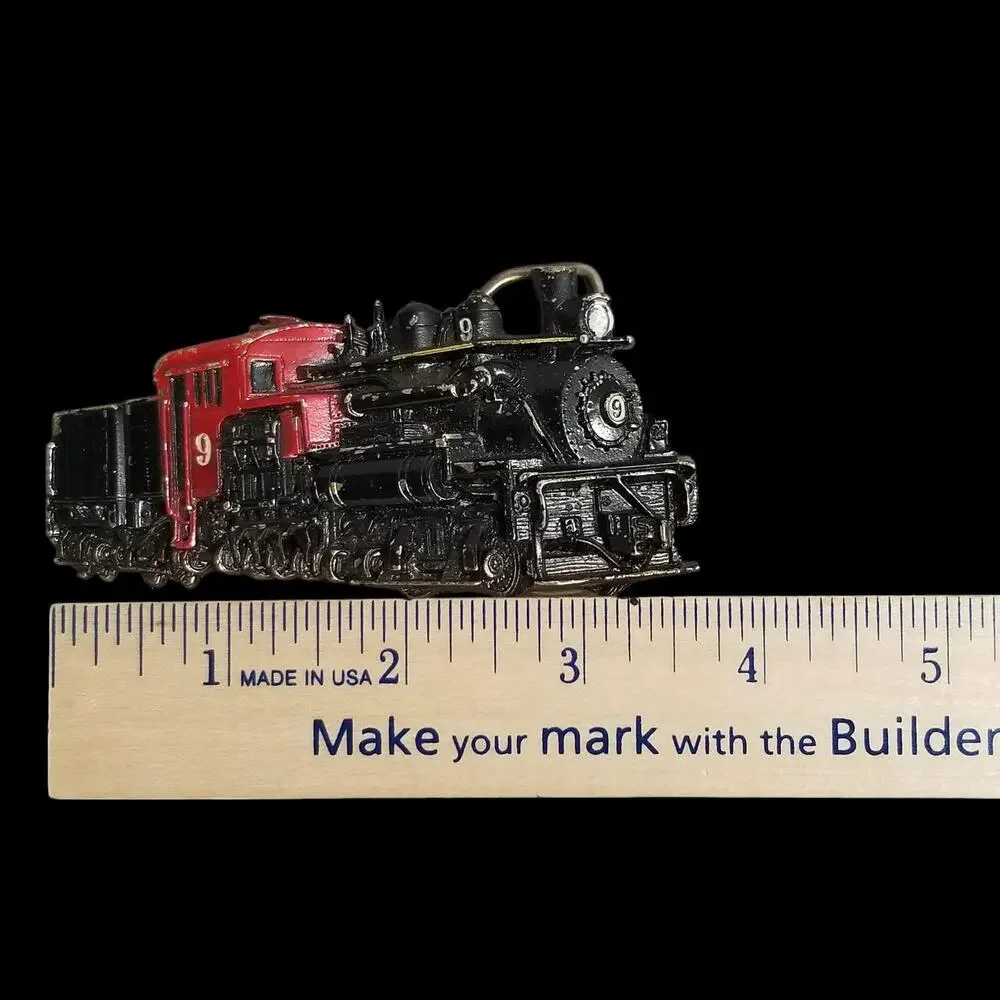 Vintage Belt Buckle 1983 Brass‎ Black & Red Steam Engine Train Locomotive No 9